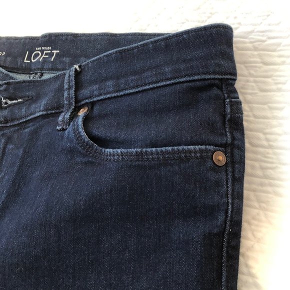 LOFT Modern Kick Crop Jean - Picture 10 of 11